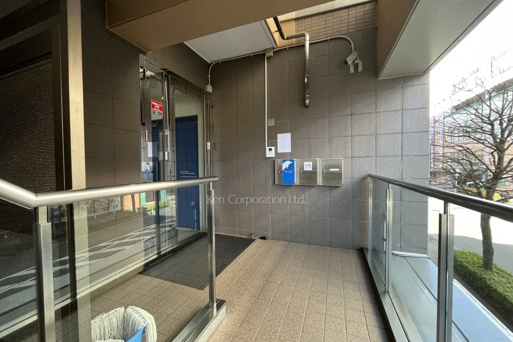 センターステージビル