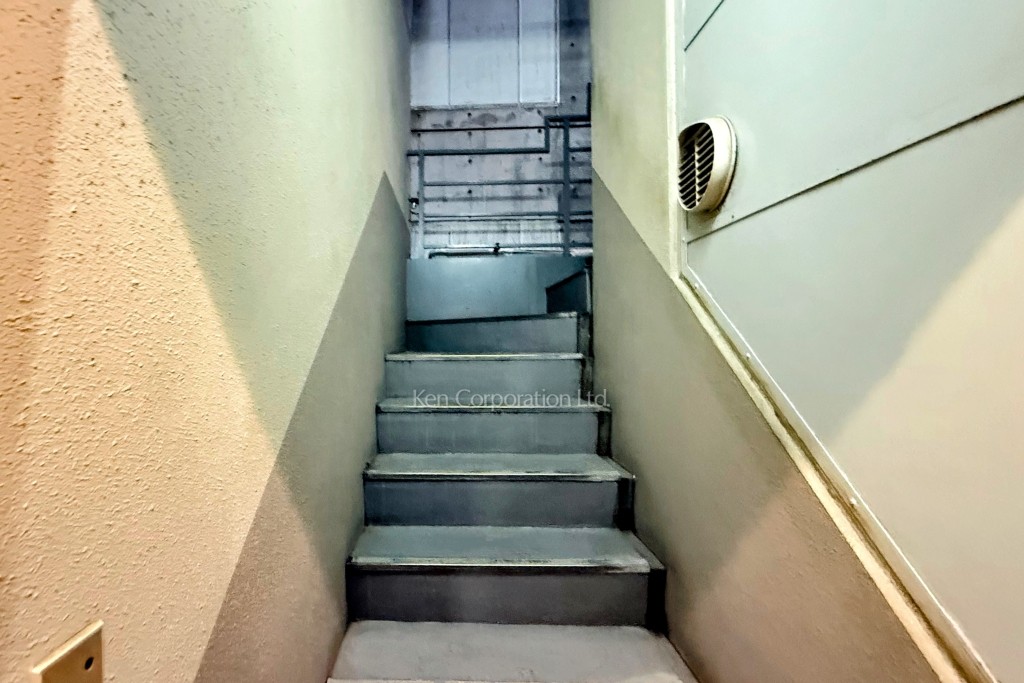 サイエスタビル 北館