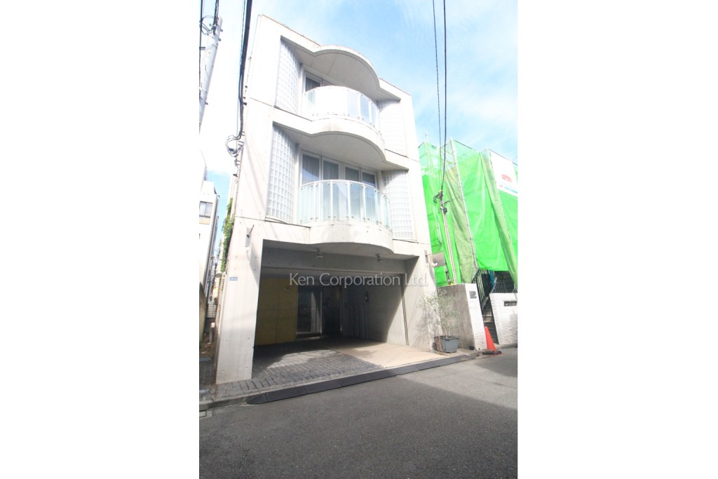 渋谷区神山町一棟貸ビル