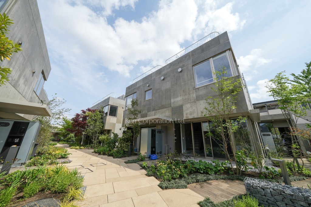 Nishiogi comichi terrace