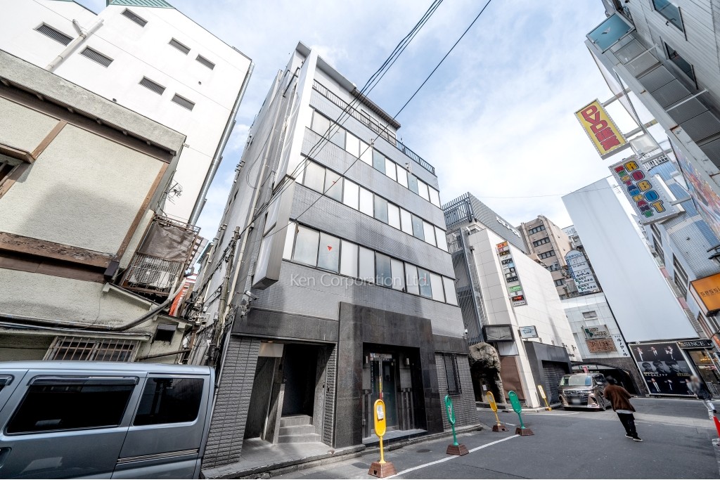 (仮称)新宿歌舞伎町 商業ビル