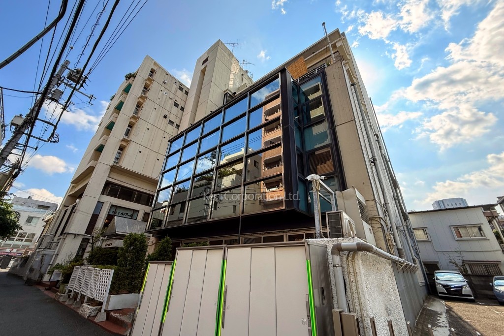 染谷グロービル