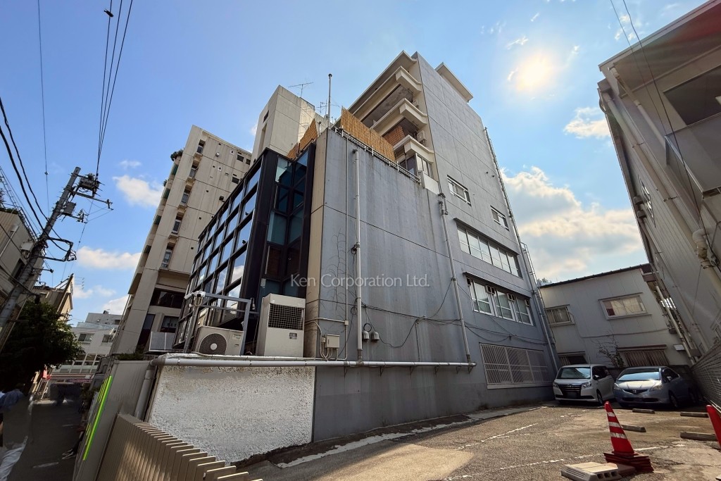 染谷グロービル