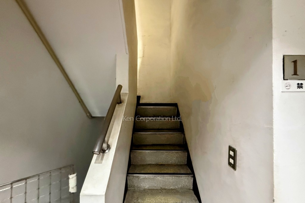 染谷グロービル