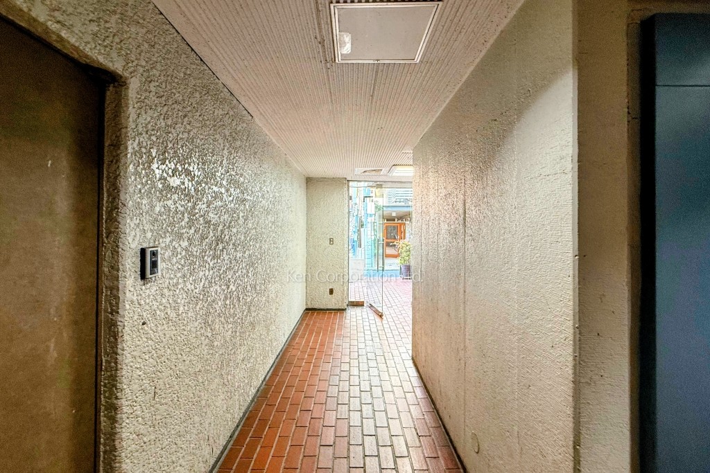 染谷グロービル