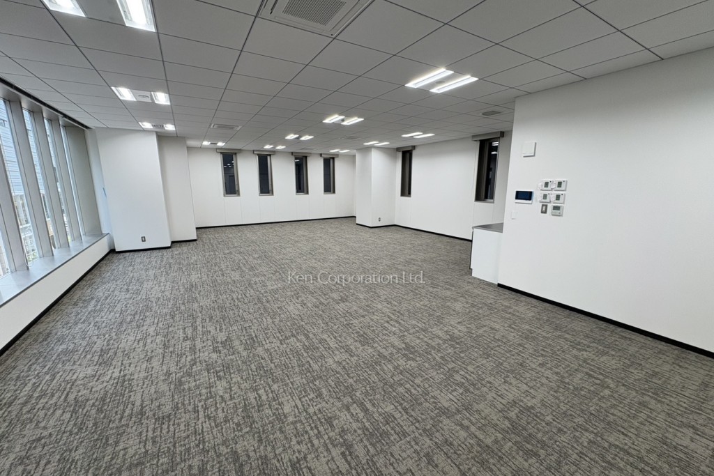 GINZAカムイビル