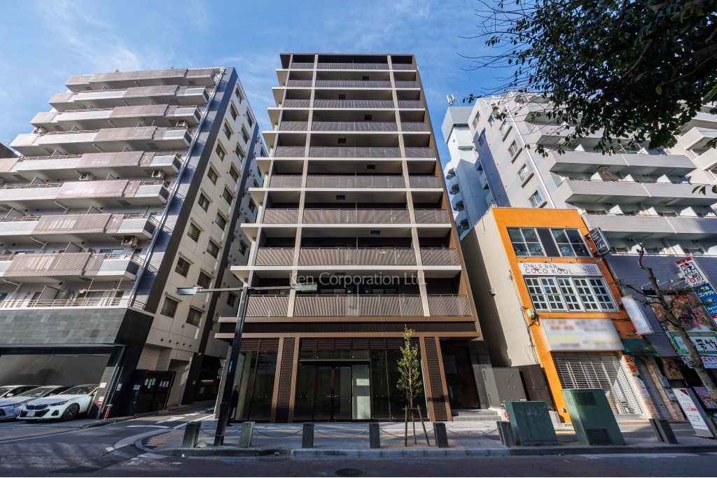 ＫＮ　ＲＥＳＩＤＥＮＣＥ　ＴＳＵＲＵＭＩ