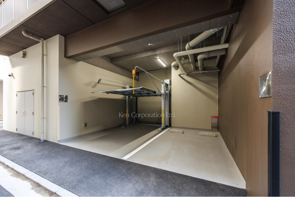 ＫＮ　ＲＥＳＩＤＥＮＣＥ　ＴＳＵＲＵＭＩ