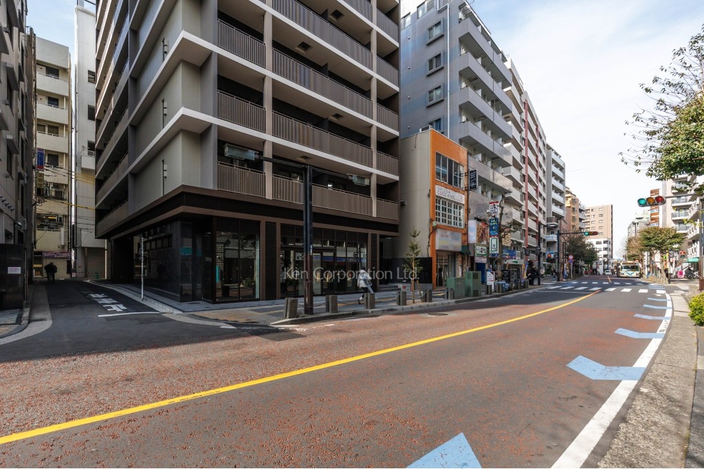 ＫＮ　ＲＥＳＩＤＥＮＣＥ　ＴＳＵＲＵＭＩ