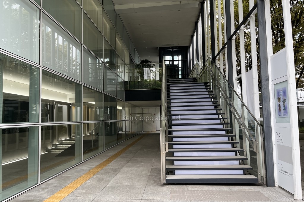 みなとみらい学園ビル