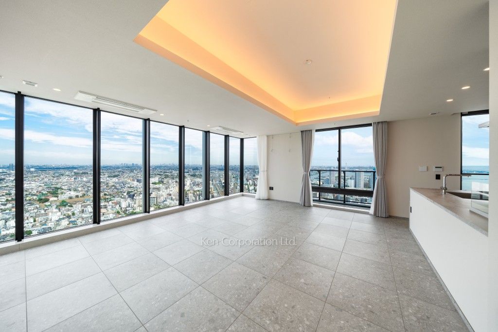 THE YOKOHAMA FRONT TOWER