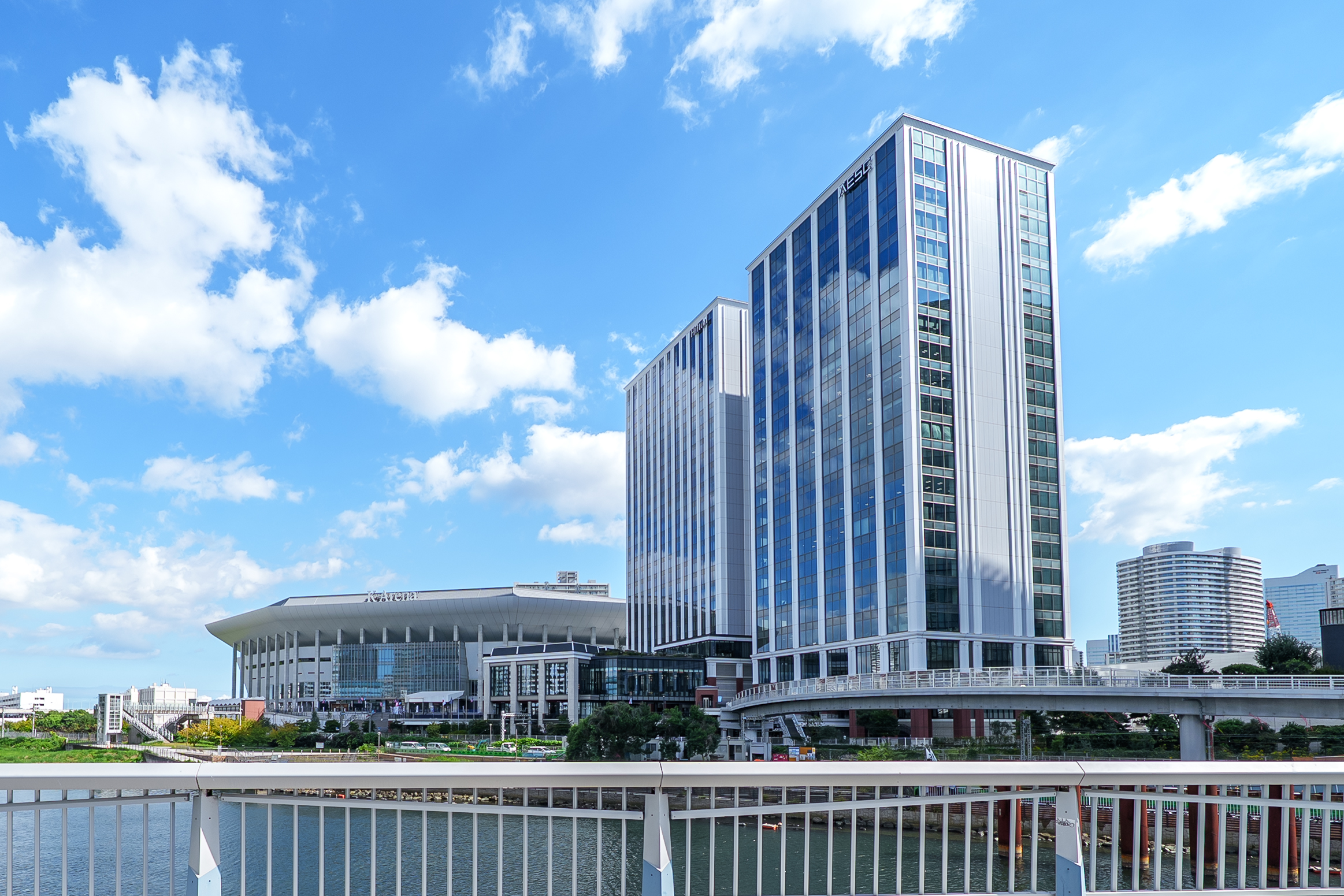 Music Terrace（Ｋアリーナ横浜・ヒルトン横浜・Ｋタワー横浜）