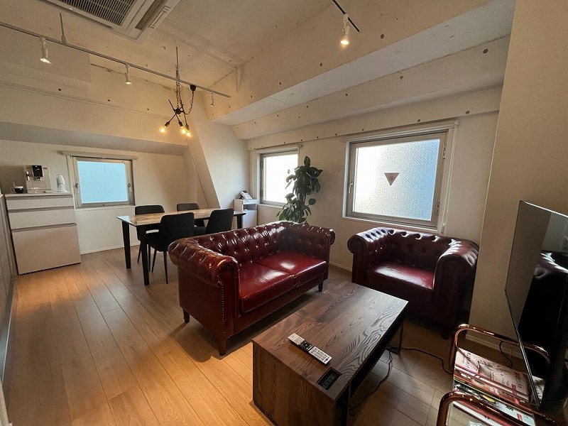 エス・アール・アイ・インターナショナル